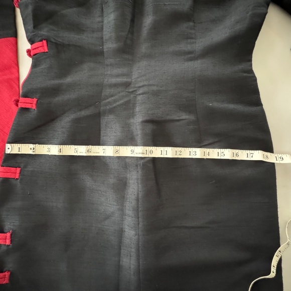 Custom Made Silk Cheong Sam - Picture 8 of 9